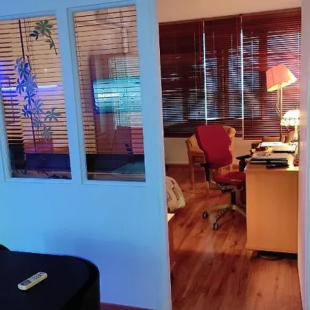 γκαρσονιέρα για δύο ! Apartment *